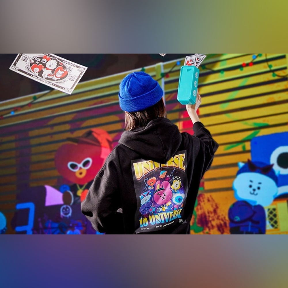 Official Line Friends BT21 Universe To Universe 5th Anniversary Hoodie, Like-New